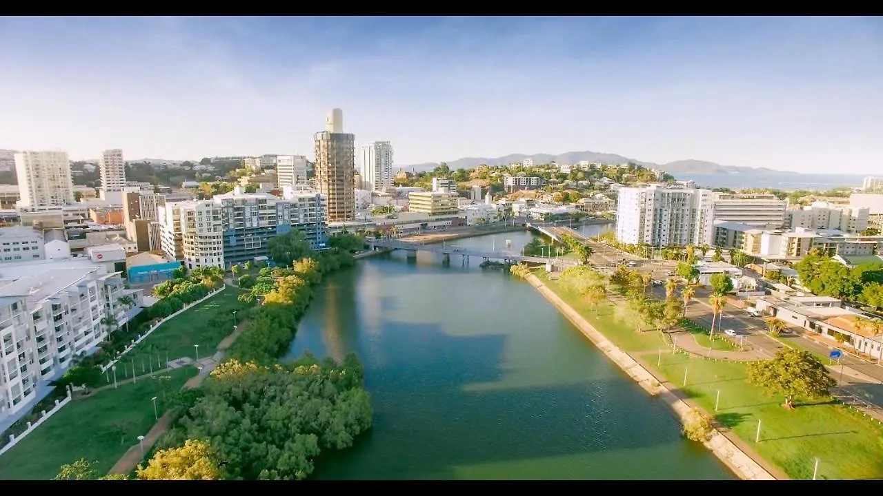 City Stadium 2 Townsville 0*,  Australia